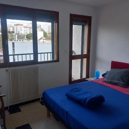 Chambre B1 Dans Un Appartement En Colocation 马赛 外观 照片